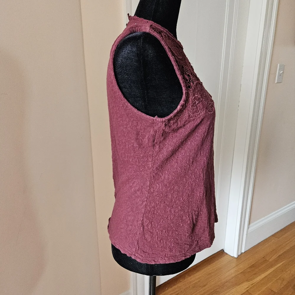 Lucky Brand Women's Lace Mock Neck Top￼ - Picture 14 of 16